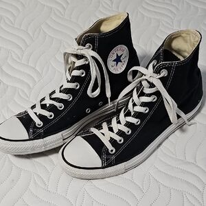 CONVERSE Unisex Hightops NWOT/BOX M-sz10 W-sz12
